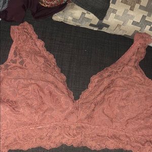 Plus size laced bralette